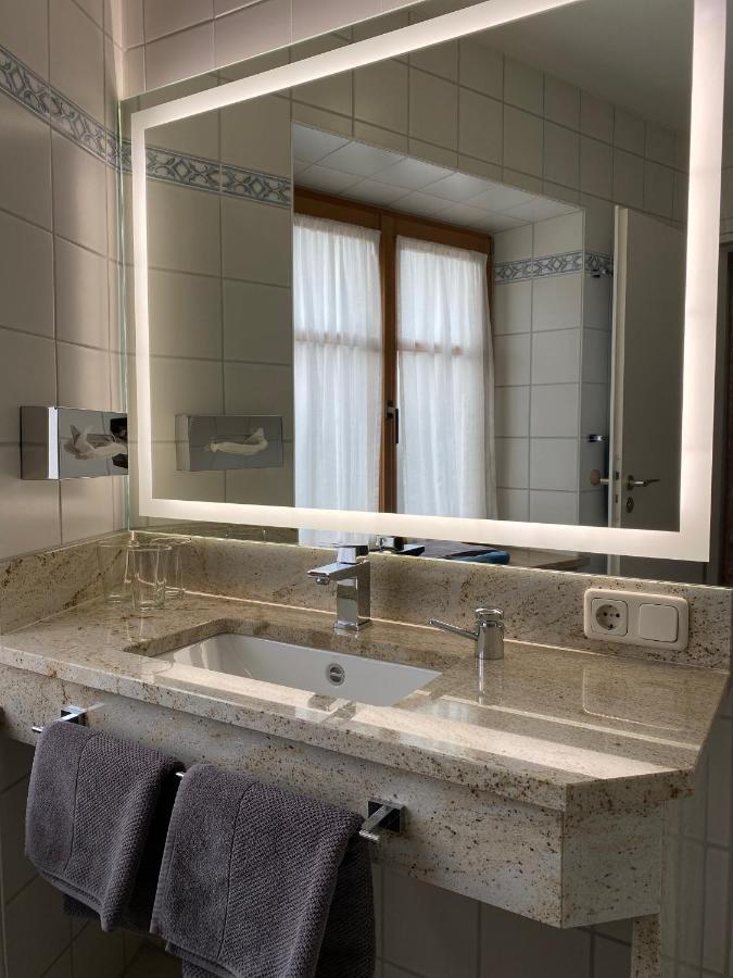 Hotel Lobmeyer Roding Eksteriør bilde
