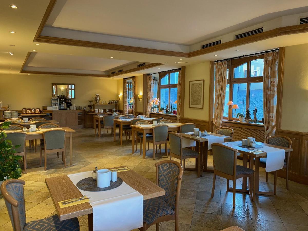 Hotel Lobmeyer Roding Eksteriør bilde